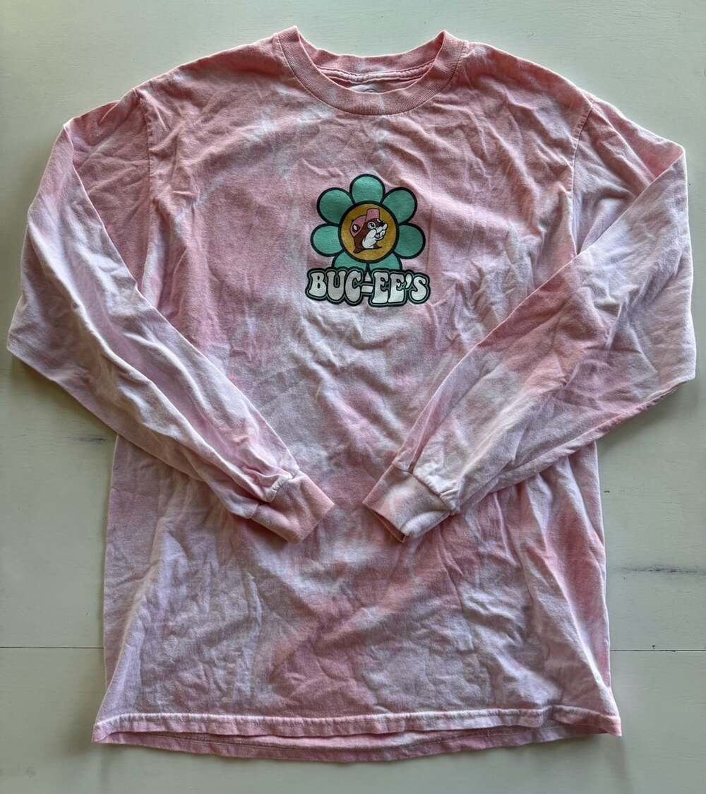 Buc-ee's Pink Tie-Dye Long Sleeve T-Shirt Medium